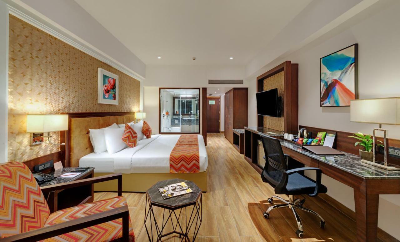 The Fern Residency, Satara Maharashtra Hotel Buitenkant foto