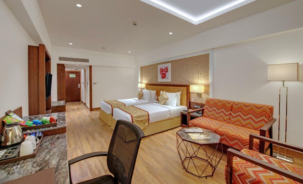 The Fern Residency, Satara Maharashtra Hotel Buitenkant foto